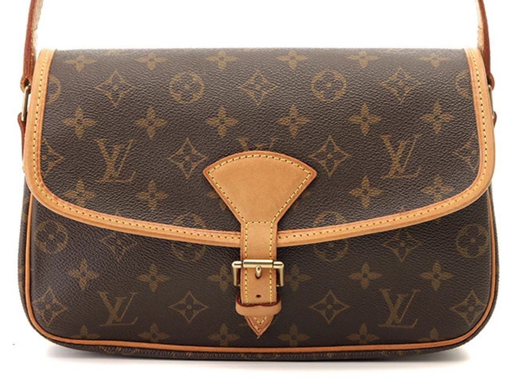 LOUIS VUITTON Sologne Monogram